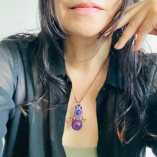 クリア×ミルキーな紫♢High-Dome アメジストとチャロアイト マクラメ