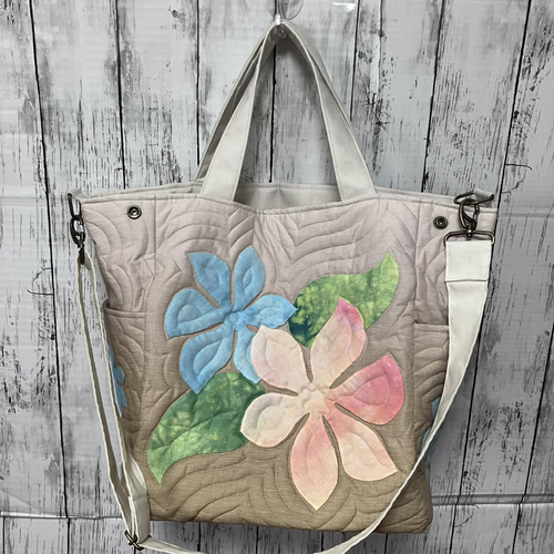 ハワイアンキルト プルメリアのレッスンバックベージュブルー 受注製作