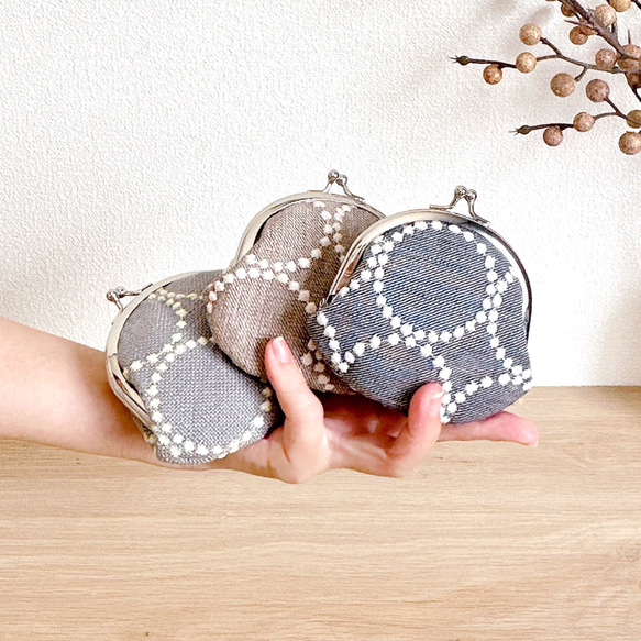 大人気／ミナペルホネン/タンバリンのミニサイズがま口ポーチ がま口