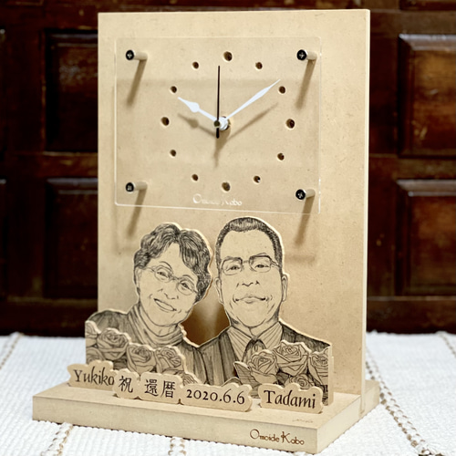 オーダーメイド【木アート画】置き時計（人物）～手描き＆立体＆木製