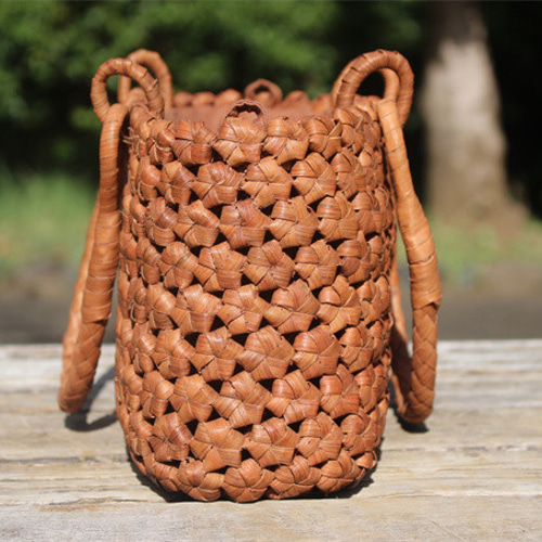 99014六角花結び編み 山葡萄 かごバッグ やまぶどう 山ぶどう カゴ