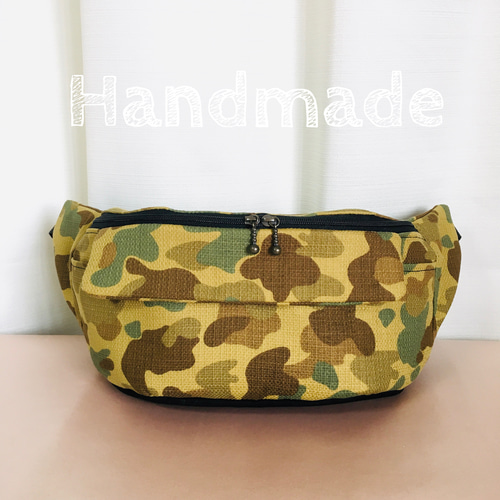 迷彩柄カモフラージュショルダーバッグ/ボディバッグ(緑/黒