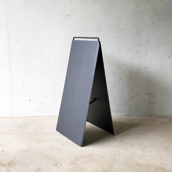 ショップサイン【持ち運び式】スタンド看板・折り畳み アイアンA型看板