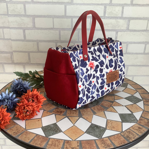 キャスキッドソン】【青のハートと赤のお花】サイドポケットつき・普段