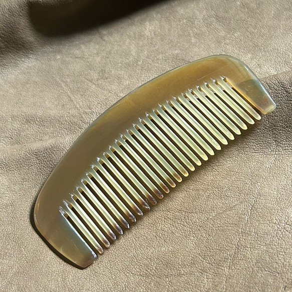 バッファローホーン コーム 櫛 かっさ 持ち運び ヘアブラシ コーム K