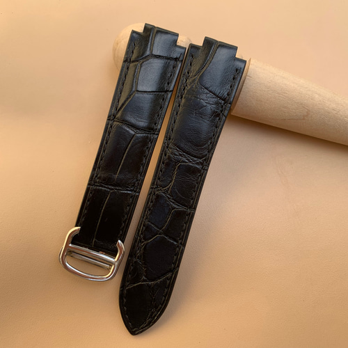 ノッチ付き時計ストラップ - カルティエ バルーン、ティソ PRX、オリス