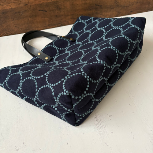 Lサイズ A4サイズ対応 ミナペルホネン dop タンバリン 機能的なトート