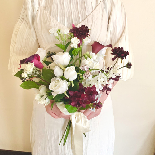 白とボルドー♡シックなウェディングブーケ&ブートニア【アーティ