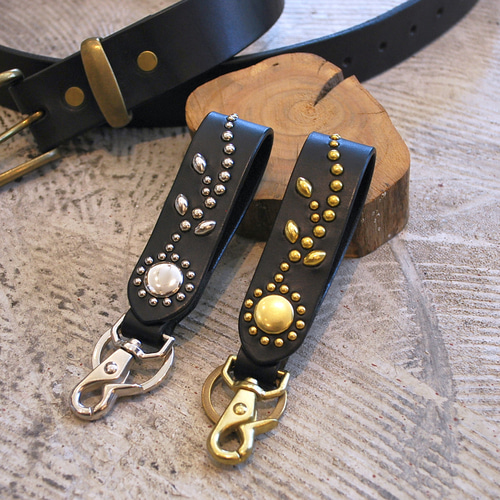 スタッズベルトループ / ベルトループ / キーホルダー /キーリング