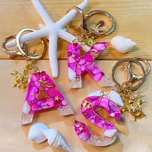 沖縄OceanPinkレジンイニシャルキーホルダー その他雑貨 美ら海レジン