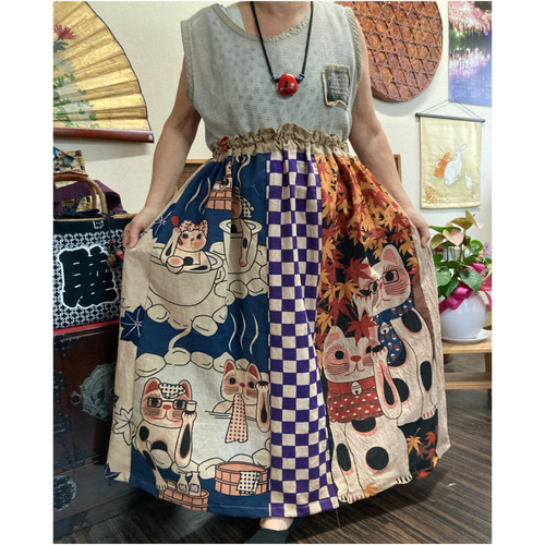 猫柄の手ぬぐいと浴衣の柿渋染めスカート 手ぬぐいリメイク ロング