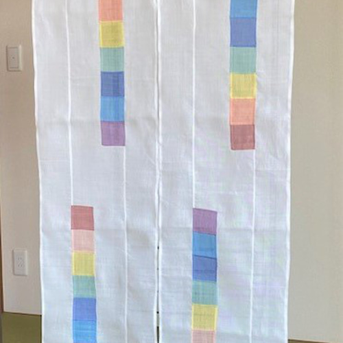 ポジャギの暖簾タペストリー にじ色 カーテン Mujige むじげ 通販