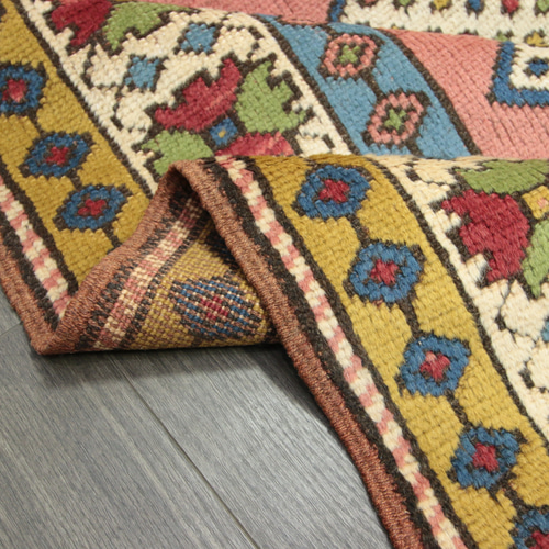 スモーキーカラー モロッコ ベルベル族 オールド手織り絨毯