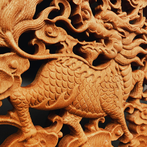 鋳造画 麒麟 ！貴重な品です！ 鋳造画 麒麟 ！貴重な品です！ 鋳造画