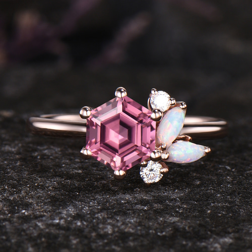 ユニークな 10 月の誕生石天然ピンクトルマリン婚約指輪オパールリング