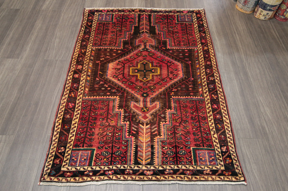 ペルシャ絨毯 ハマダン オールド手織り絨毯 部族絨毯 トライバルラグ