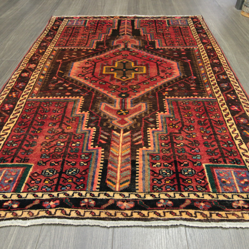 ペルシャ絨毯 ハマダン オールド手織り絨毯 部族絨毯 トライバルラグ