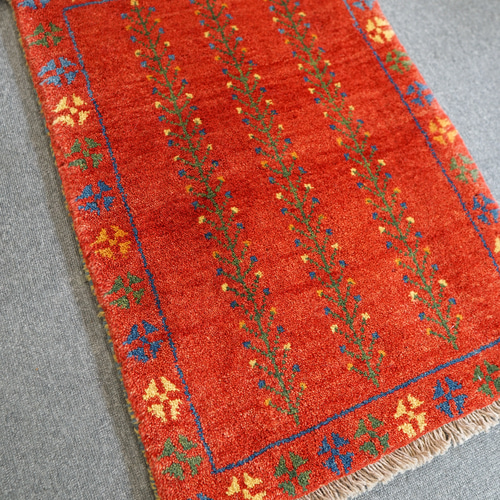 79×52cm 【ペルシャ絨毯 手織りギャッベ】アマレ族ギャッベ ギャベ