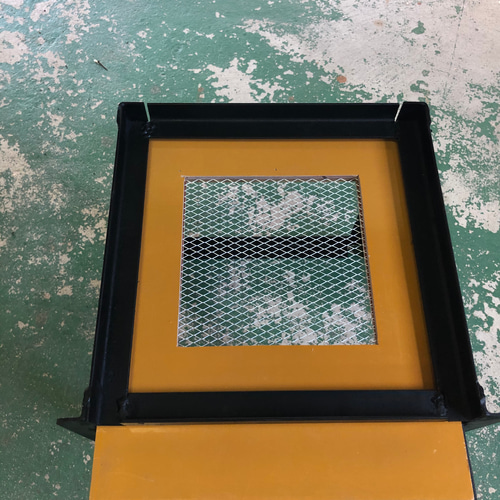 日本蜜蜂 重箱用巣箱台 29cm用 ハウス・小屋 まめしば 通販 17802840