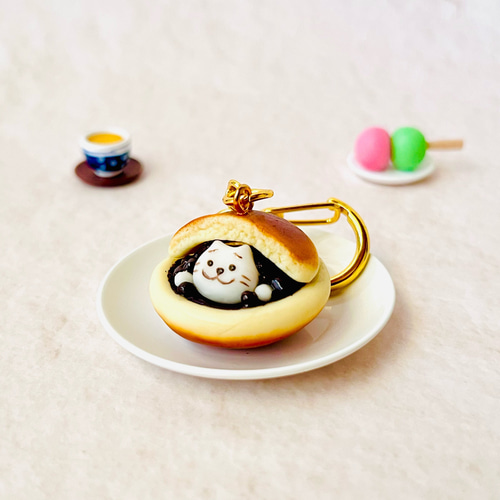 ネコちゃんがどら焼きに潜り込んだフェイクスイーツ キーホルダー