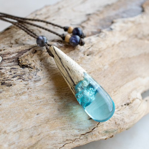 ウッドレジンネックレス ドロップ 雫 ブルー 青 海 マリン サーフ