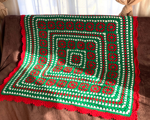 ハンドメイド かぎ針編み グラニースクエア ブランケット ひざ掛け