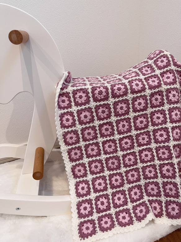 白とピンクとローズピンクの毛糸ブランケット 毛糸 恵瑠美奈 通販