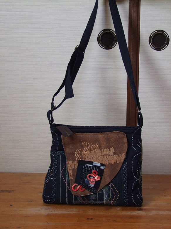 ハンドメイド・古布絣 リメイク ファスナーショルダーバック②