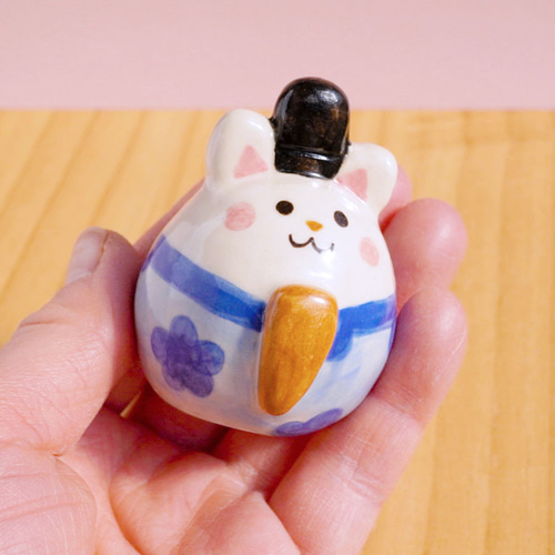 陶器]たまご型猫のおひなさま[白猫 ひなまつり] その他置物