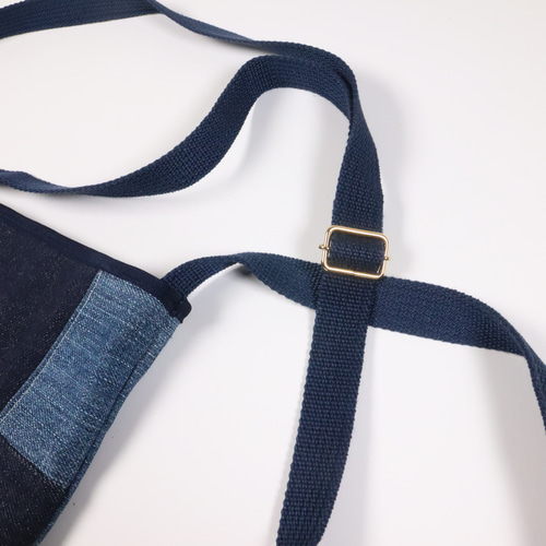 送料無料】かわいい ショルダーバッグ デニム リメイク 刺繍レース