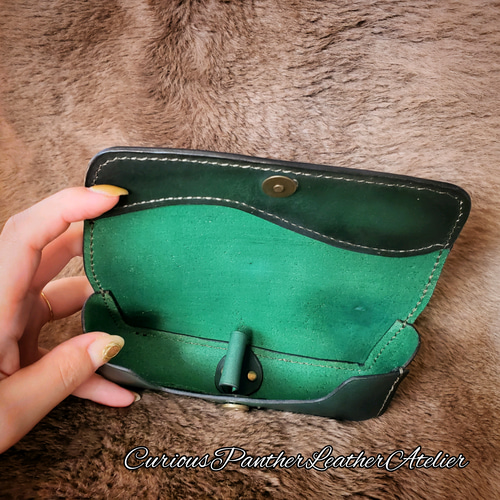 ブラックオリーブの眼鏡ケース】緑 オリーブ 深緑 濃い緑 メメンズ
