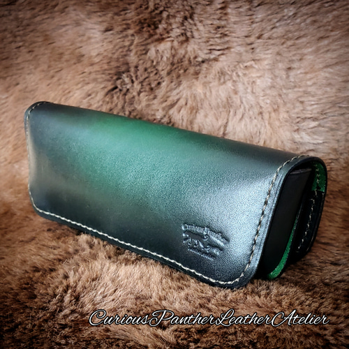 ブラックオリーブの眼鏡ケース】緑 オリーブ 深緑 濃い緑 メメンズ