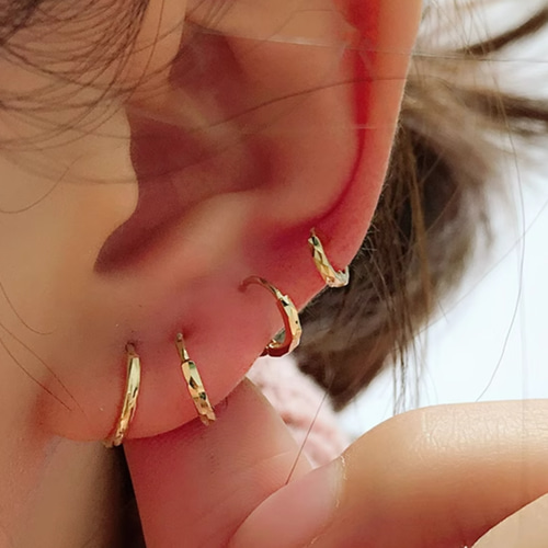 10K（片耳）K10YG中折れフープピアス K10ゴールドフープピアス 2