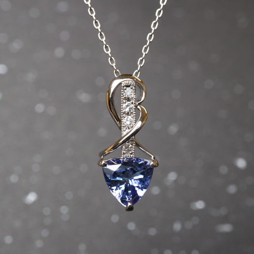 タンザナイト トリリアントカット ペンダントトップ プラチナ900