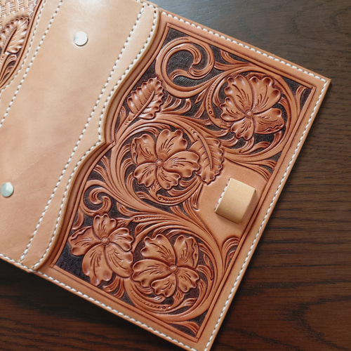 システム手帳 レザーカービング バイブルサイズ 革 手帳 王様とゆ