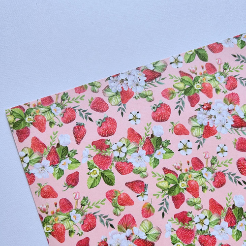 オリジナル デザインペーパー いちご×花 A4 10枚 包装紙・ラッピング