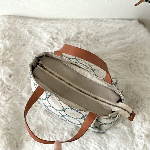 ⚮̈ミナペルホネン tambourine beige かくれんぼトート トートバッグ