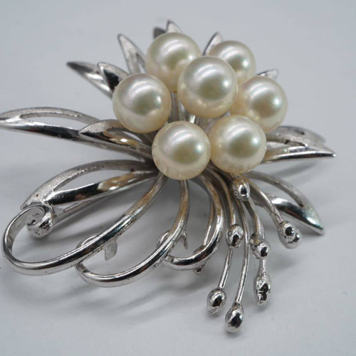 アコヤ本真珠ブローチ 強テリ上質厚巻き約6.5-7.0mm大粒日本産あこや