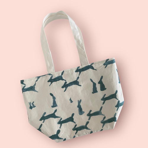 ミナペルホネン Lサイズ トートバッグ トートバッグ ユーカリ 通販