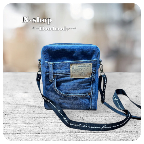 デニムリメイク♪ファスナー*スクエアショルダーバッグ❥ハンドメイド