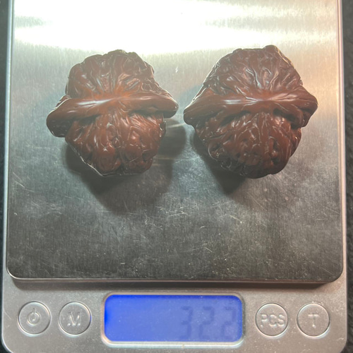 遊ぶ胡桃、文玩核桃、【磨盤のぼんやり尖い獅子クルミ】363330/32.2g