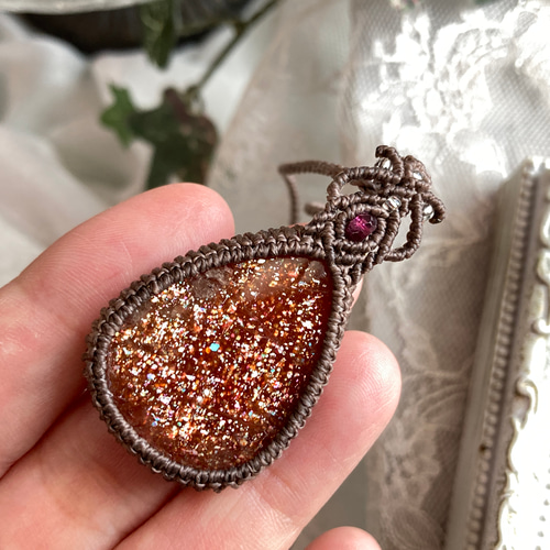 サンストーン マクラメ編みネックレス・マクラメネックレス ネックレス