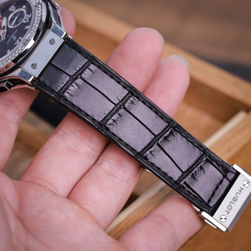 HUBLOT ウブロ 用ワニ革時計バンド手縫い時計ベルト その他