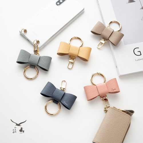 リボンチャーム 【 シュリンクレザー 】 名入れ 本革 バッグチャーム