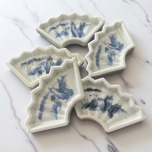お得＞伊万里染付扇型豆皿5枚 江戸幕末期 薬味皿・豆皿 antique art