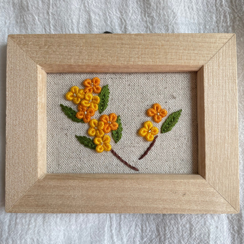 金木犀 刺繍フレーム 秋 インテリア 置物 手刺繍 キンモクセイ その他