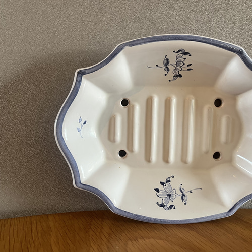 フランスの古い石鹸置き 陶器 古道具 レトロ ソープディッシュ【石鹸