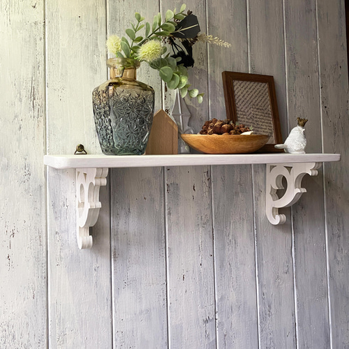 アンティーク風 壁掛け棚 ウオールシェルフ 木製 杉 画鋲取付 ホワイト