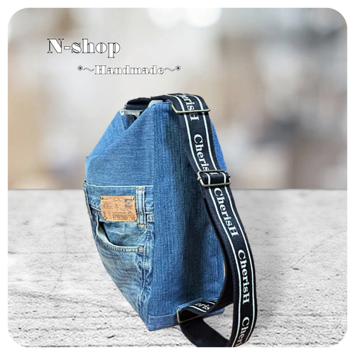 ☆デニムリメイク☆3wayショルダーバッグ❥ハンドメイド❥ リュック