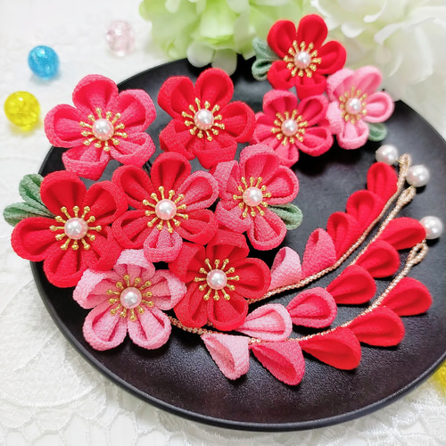 つまみ細工 髪飾り(赤 ピンク) 七五三 3歳 7才 753 三歳 七歳 ちりめん